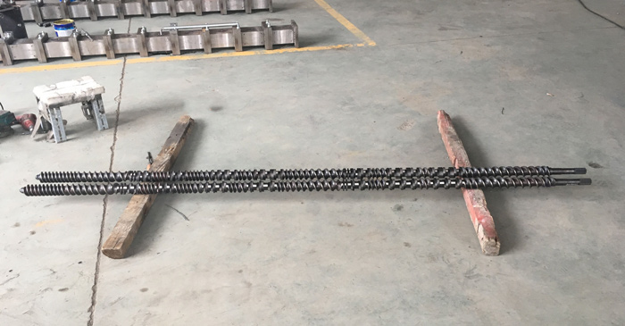 Schrauben-f&uuml;r-Twin-Schrauben-Extruder .jpg