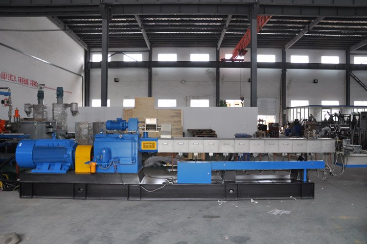Twin-Screw-Extruder.jpg