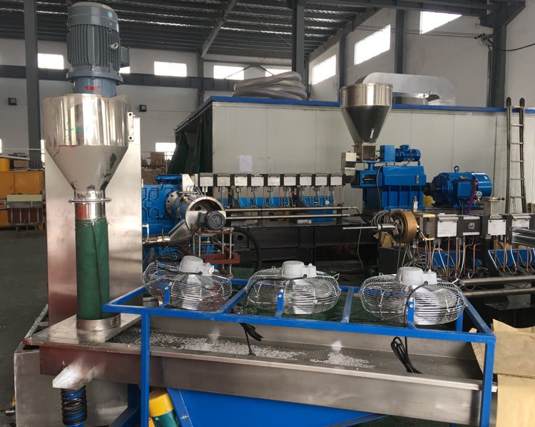 Zweistufiger Extruder.jpg