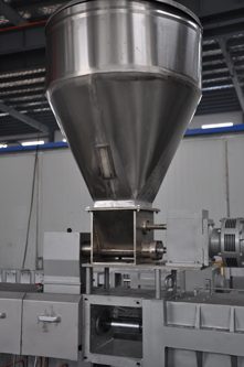 main-feeder.jpg Main-Feeder.jpg.