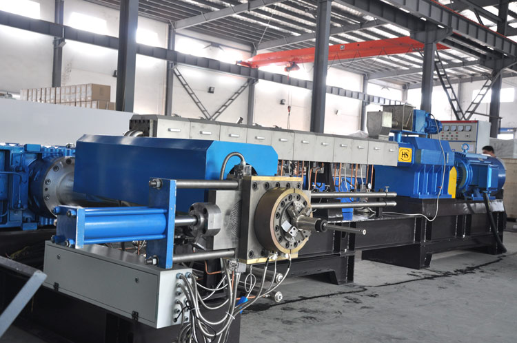 Zweistufiger Extruder