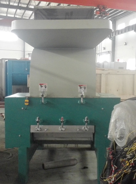 front-view.jpg Front-View.jpg.