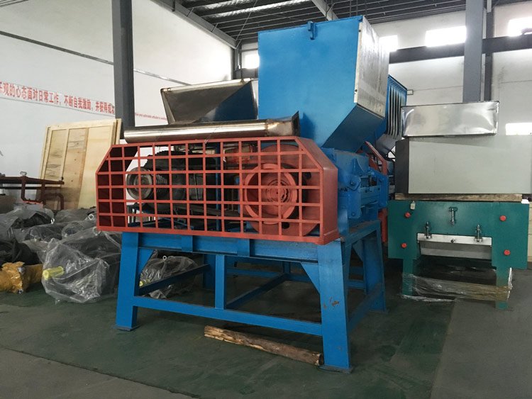 plastic-crusher.jpg.