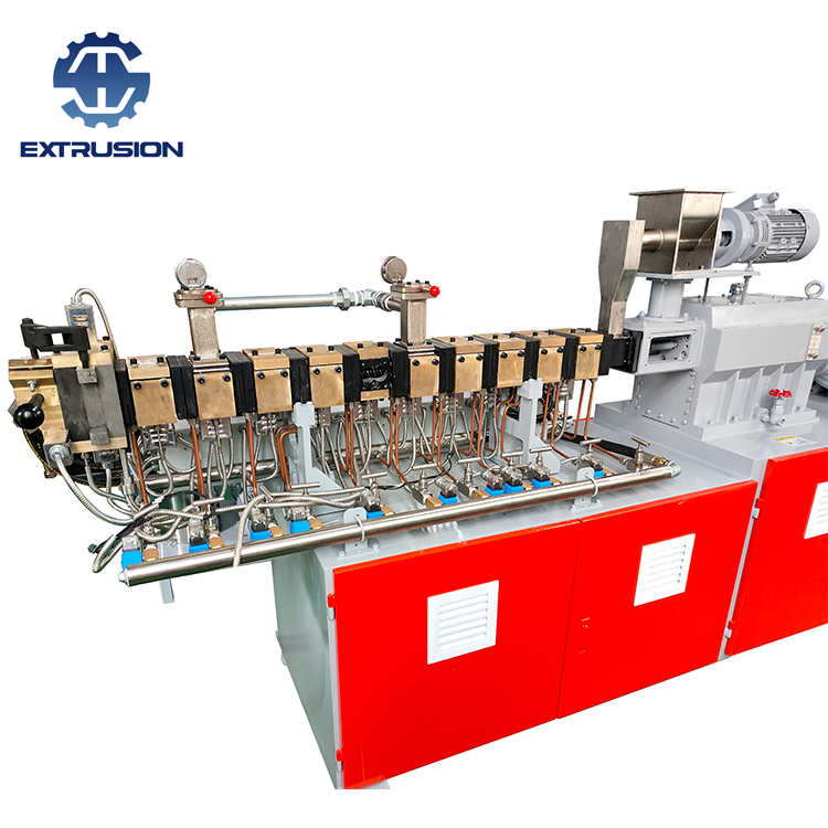 TSE-30 Doppelschneckenextruder für die Masterbatch-Produktionslinie