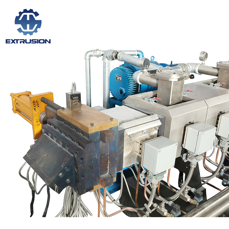 Extrudermaschine zur Herstellung von Pellets aus recyceltem Material